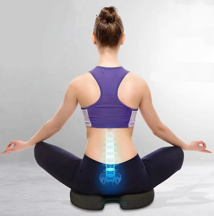 Coussin ergonomique en mousse à mémoire de forme, il soulage le dos, le coccyx, la sciatique, les hémorroïdes et la colonne vertébrale – Confort ultime pour longues heures assises – Antidérapant, lavable – Coussin Premium. Livraison prioritaire offerte !