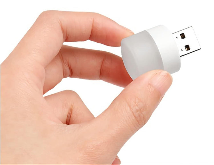 Lot de veilleuses LED USB mini – Lumières d’ambiance portables à faible consommation, lumière blanche ou jaune, design compact et élégant, idéales pour voiture, chambre, couloir, etc. Livraison prioritaire offerte !