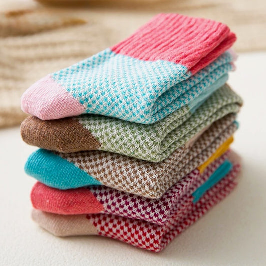 Magnifiques chaussettes épaisses, automne-hiver, en coton et laine, ultra-douces et chaudes, haute qualité, motif élégant, confort décontracté – lot de 5 paires pour femmes, taille unique 34-42. Livraison offerte !