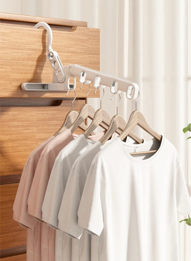 Ingénieux support magique de séchage et rangement à 5 crochets, cintre multifonction, ultra solide et robuste jusqu’à 4 kg, gain de place – Idéal pour sécher le linge à l’intérieur les jours de pluie ou de froid, support Premium. Livraison offerte !