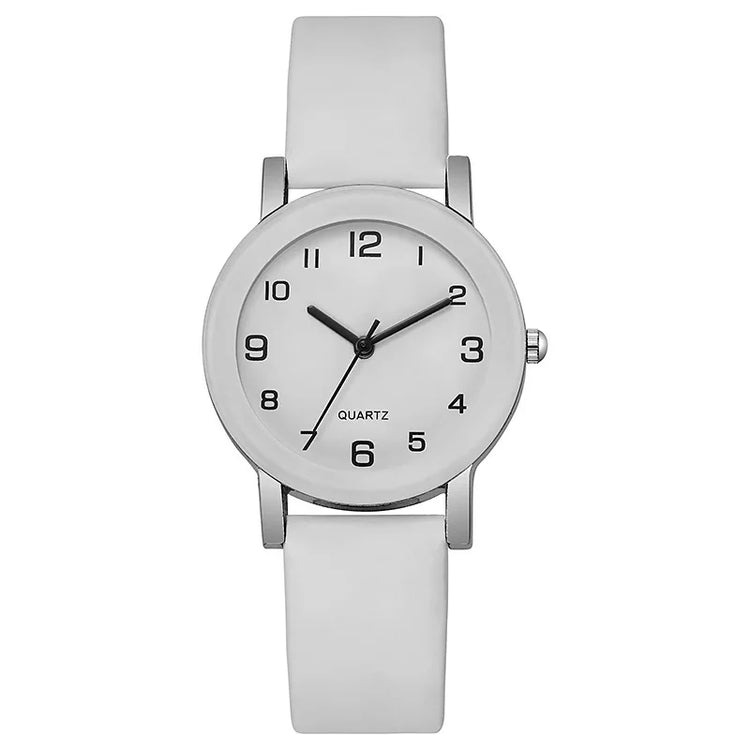 Montre minimaliste pour femme ou homme, bracelet cuir et cadran épuré. Livraison prioritaire offerte !