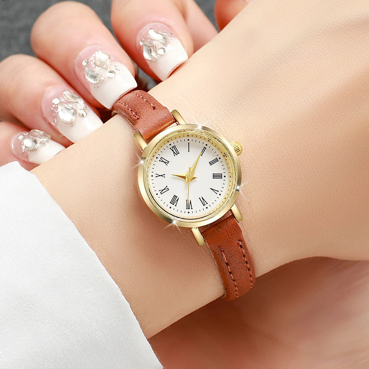Élégante montre pour femme avec cadran romain et bracelet en cuir, plusieurs couleurs disponibles. Livraison prioritaire offerte !
