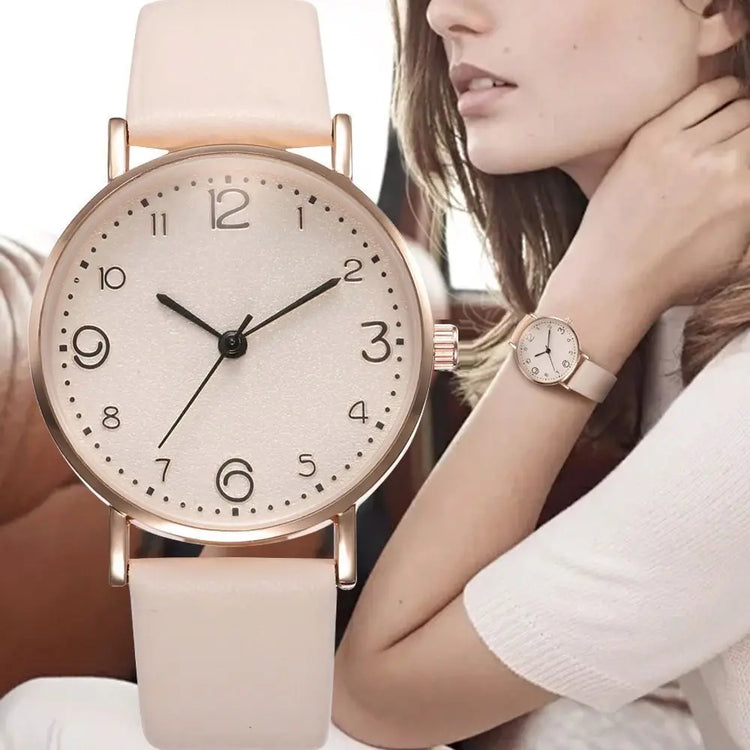 Montre pour femme avec cadran classique et bracelet rose poudré. Livraison prioritaire offerte !