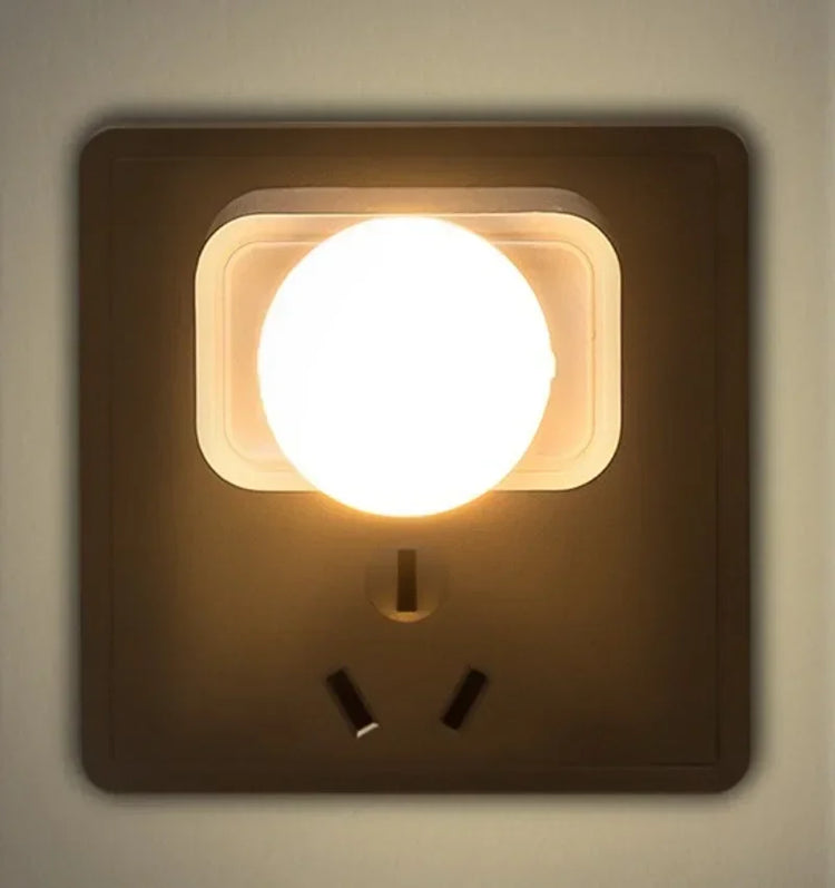 Lot de veilleuses LED USB mini – Lumières d’ambiance portables à faible consommation, lumière blanche ou jaune, design compact et élégant, idéales pour voiture, chambre, couloir, etc. Livraison prioritaire offerte !