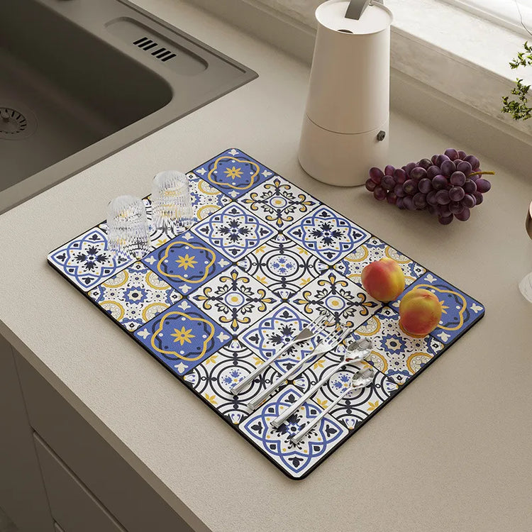 Magnifique tapis de cuisine super absorbant, égouttoir à vaisselle, séchage rapide pour tasses à café, tapis de drainage, sous-verre pour vaisselle, tant d’utilisations possibles. La livraison est offerte !