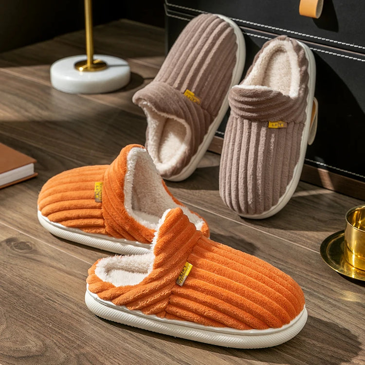 Fabuleux chaussons d'hiver ultra douillets, doublés en peluche, chauds et ultra moelleux, antidérapants, parfaits pour un usage intérieur décontracté et des moments de confort absolu. La livraison prioritaire est offerte !