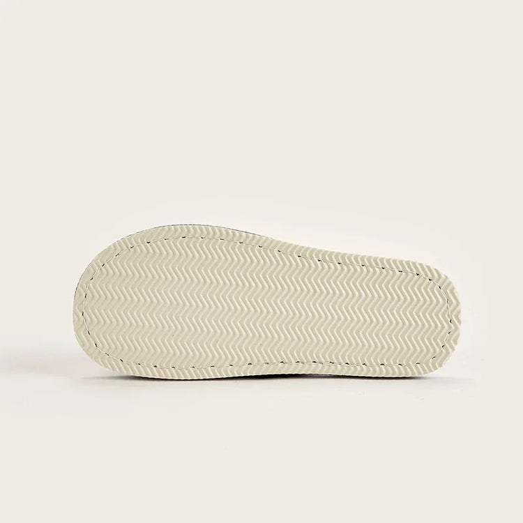 Superbes chaussons ultra confortables en lin, semelle souple antidérapante, ouverts et respirants, design élégant, parfaits pour toutes saisons et détente à la maison. La livraison est offerte !