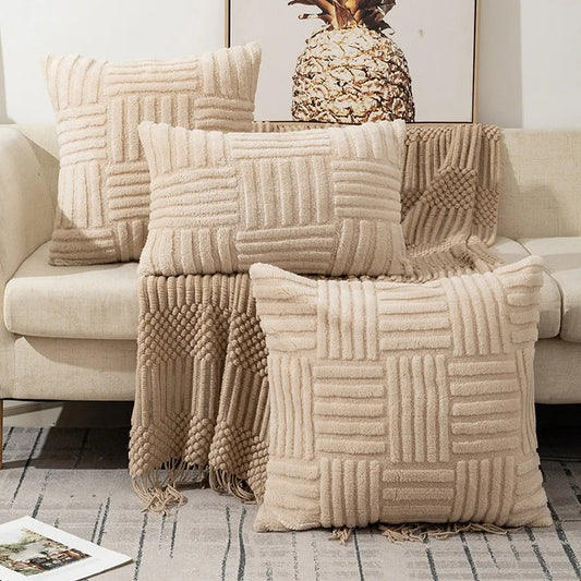 Superbe housse de coussin en velours ultra doux, lavable en machine, design géométrique élégant et résistant à la décoloration, disponible en 3 tailles. La livraison prioritaire est offerte !