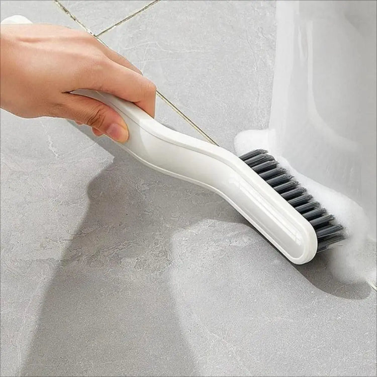 Grande brosse à poils durs en forme de V pour rainures, assure une propreté impeccable de tous les joints de votre salle de bains et cuisine. Pince incluse dans la poignée. Produit coup de coeur. La livraison est offerte !