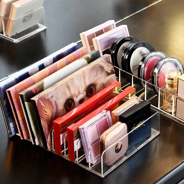 Organisateur de maquillage transparent: rangement optimisé et élégant, 7 compartiments, durable, facile à entretenir. Idéal pour cosmétiques. Touche de clarté pour votre espace. La livraison est offerte !